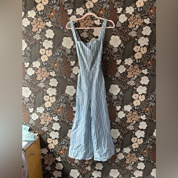 NWOT MAJORELLE Francis Jumpsuit in blue chambray size small - Picture 5 of 6